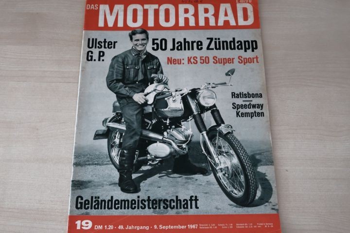 Deckblatt Motorrad (19/1967)