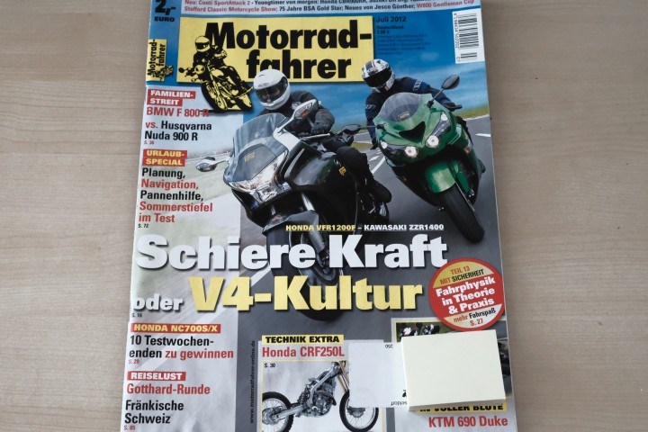Deckblatt Motorradfahrer (07/2012)