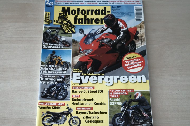 Motorradfahrer 06/2014