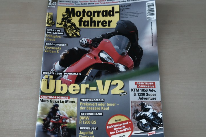 Deckblatt Motorradfahrer (04/2015)
