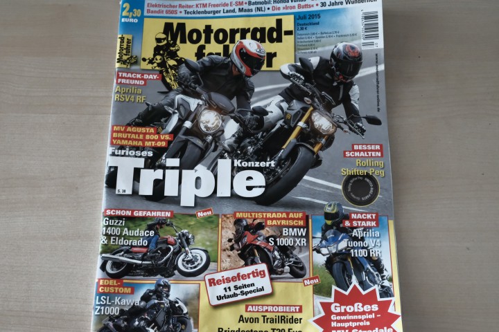 Deckblatt Motorradfahrer (07/2015)